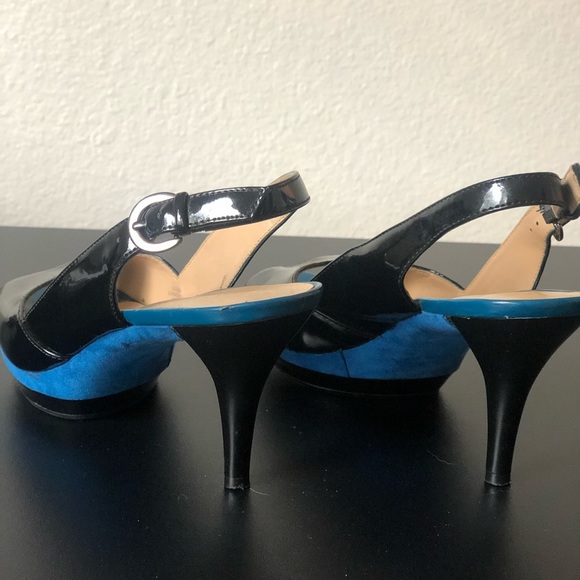 Gloria Vanderbilt Blue Suede Sole Heels - Picture 3 of 5